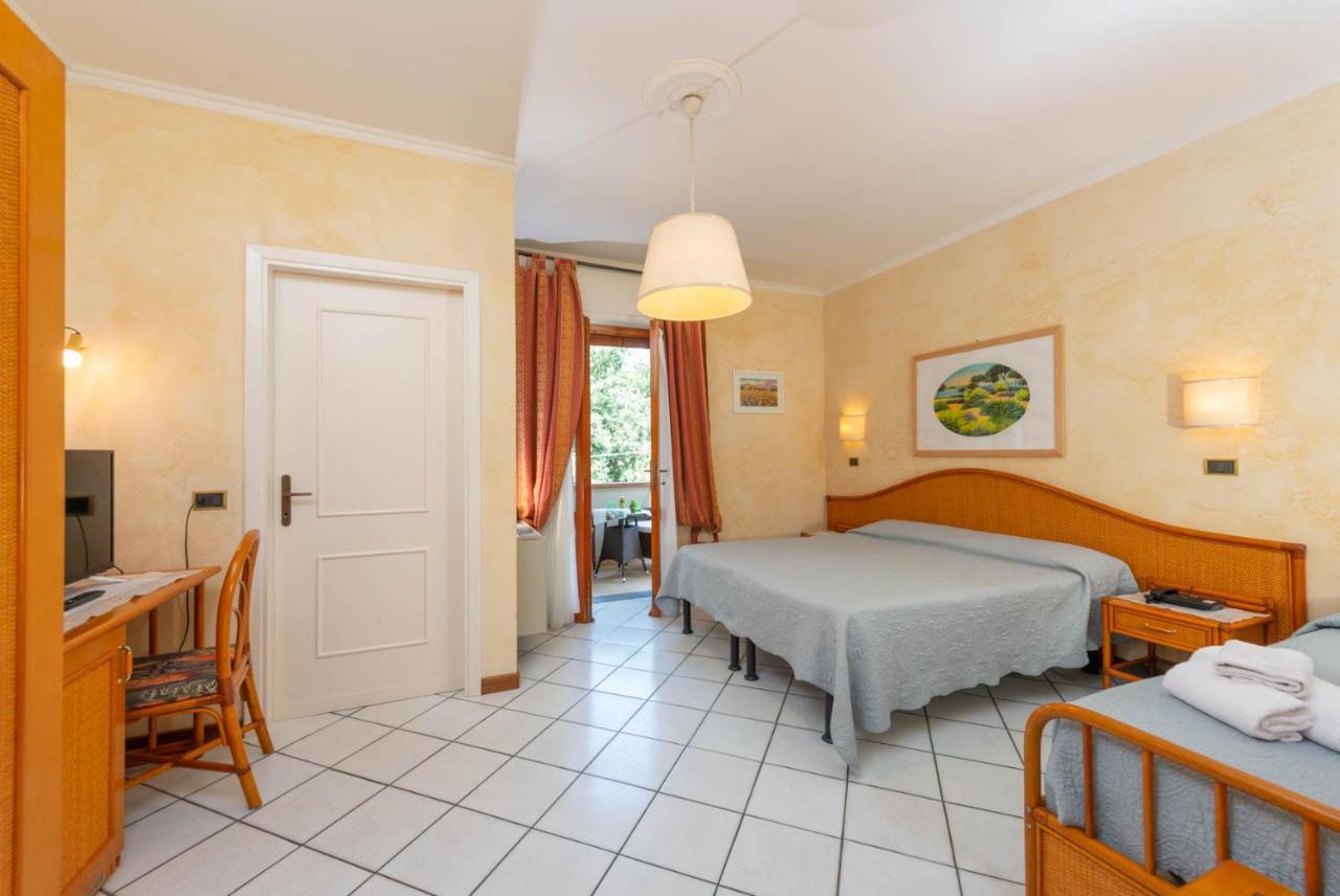 Hotel Kyrton Форте-деи-Марми Экстерьер фото