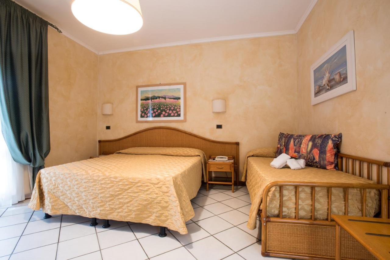 Hotel Kyrton Форте-деи-Марми Экстерьер фото