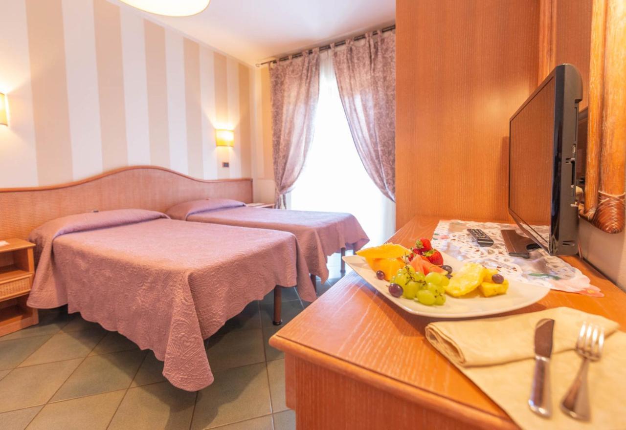 Hotel Kyrton Форте-деи-Марми Экстерьер фото